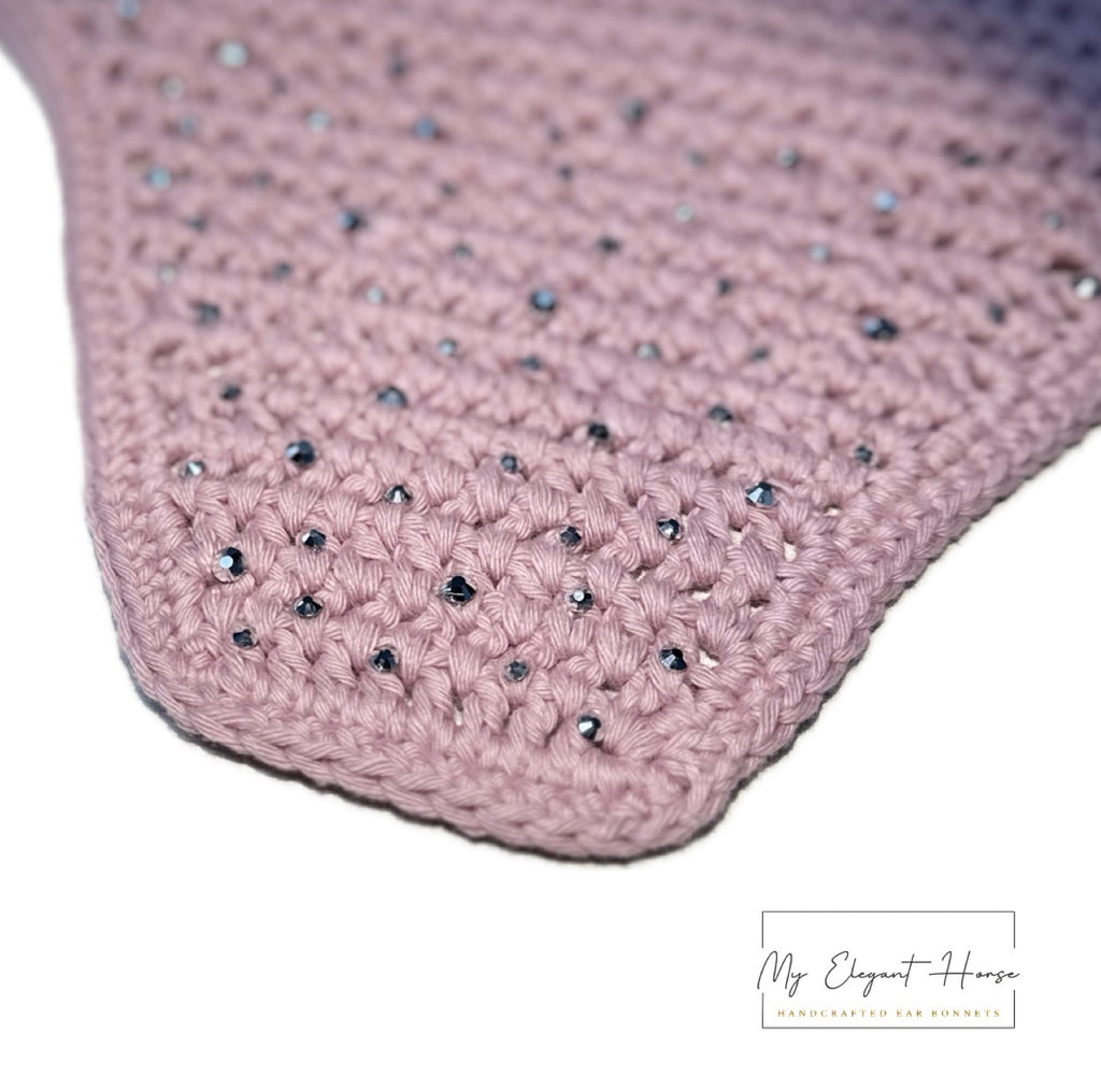 ROOSA NELIÖREUNAINEN KORVAHUPPU