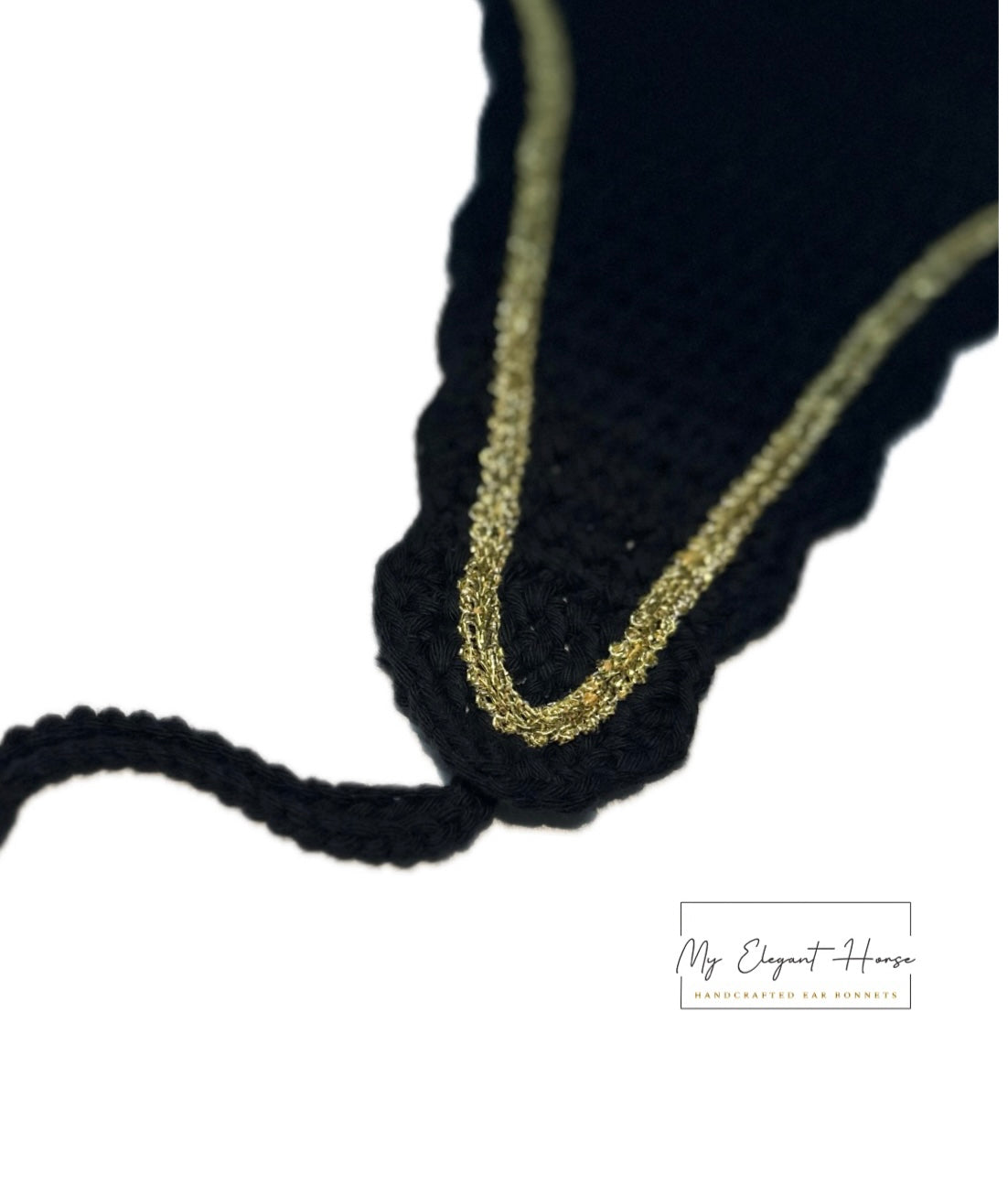 MUSTA PITKÄ KORVAHUPPU